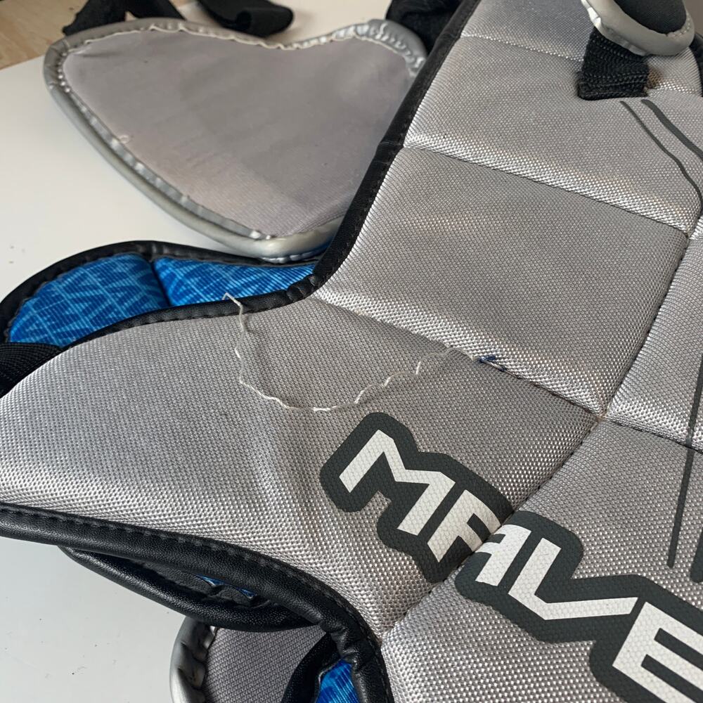 Maverick Shoulder Pads & Chest Protector JR-15-43 - Picture 2 of 7